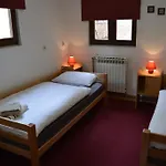 Hostal Denal *