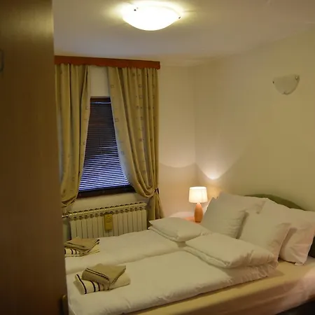 Denal Hostel *