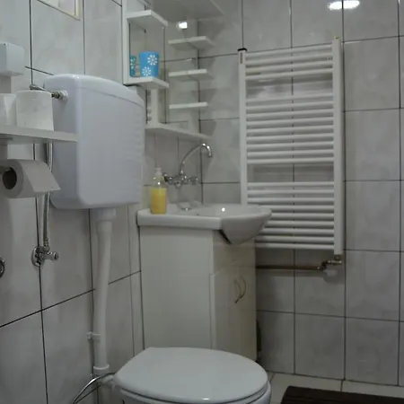Hostel Denal *
